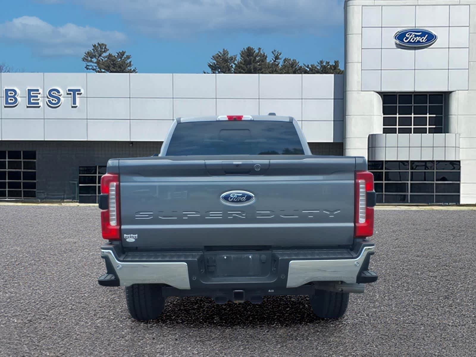 Used 2024 Ford F250 Lariat AWD/4WD image 5