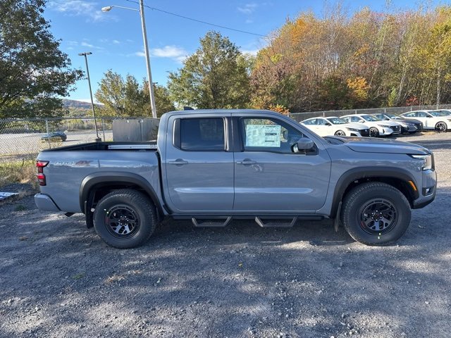 New 2026 Nissan Frontier PRO-4X w/ Pro-4x Convenience Package image 4