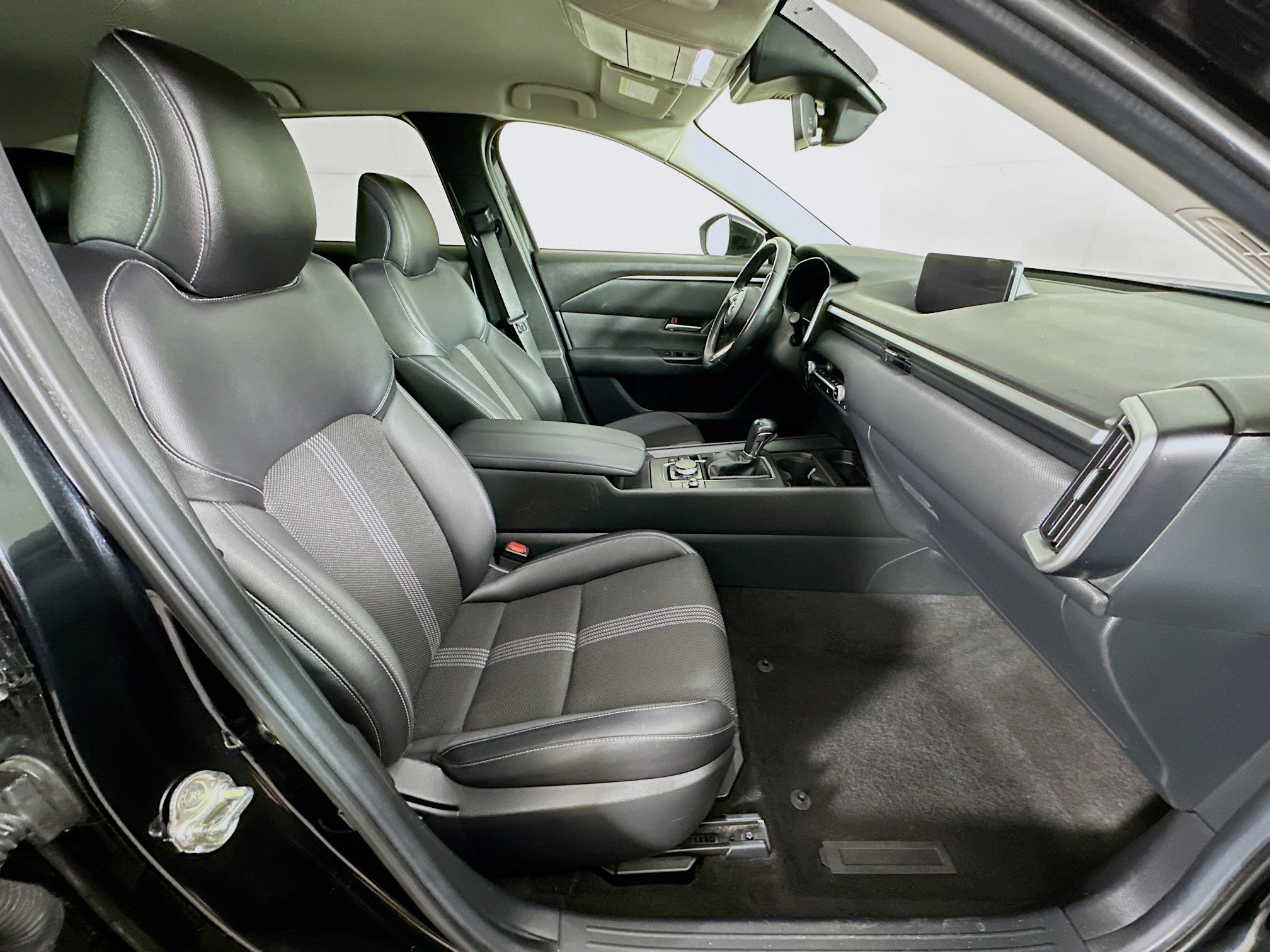 Used 2024 MAZDA CX-50 AWD 2.5 S w/ Preferred Package image 30