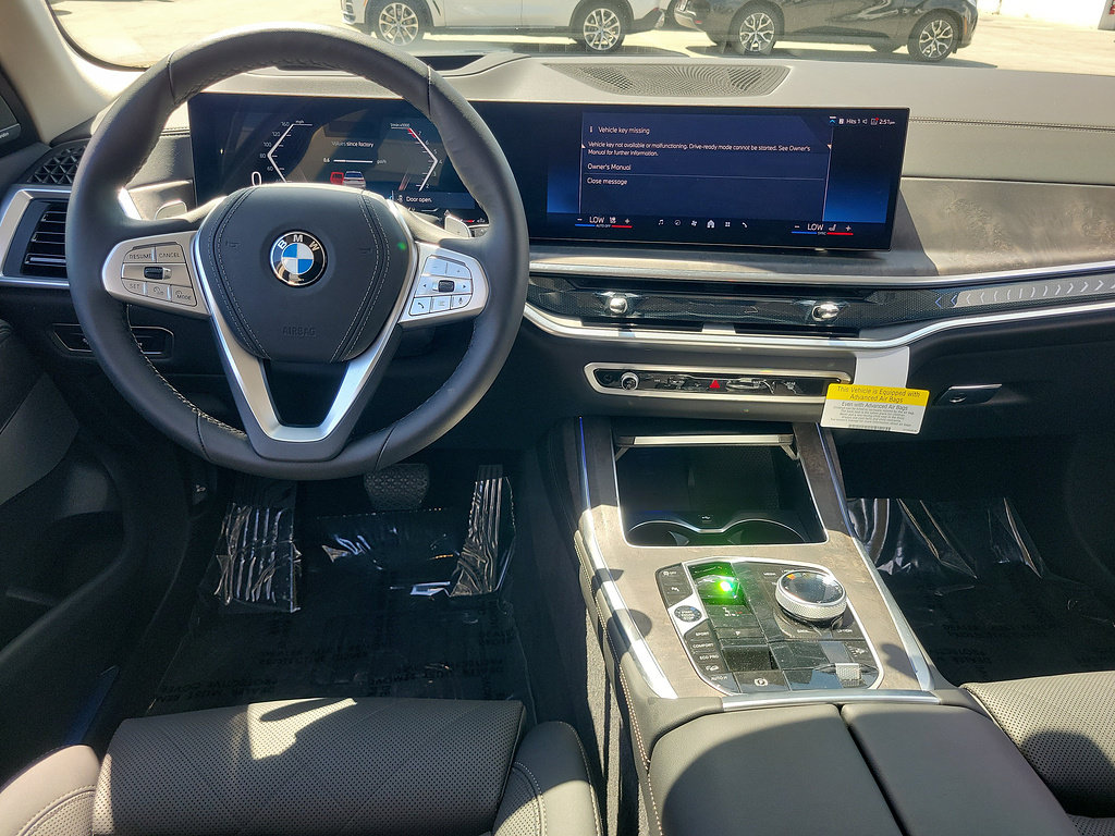 Used 2026 BMW X7 xDrive40i AWD/4WD image 12