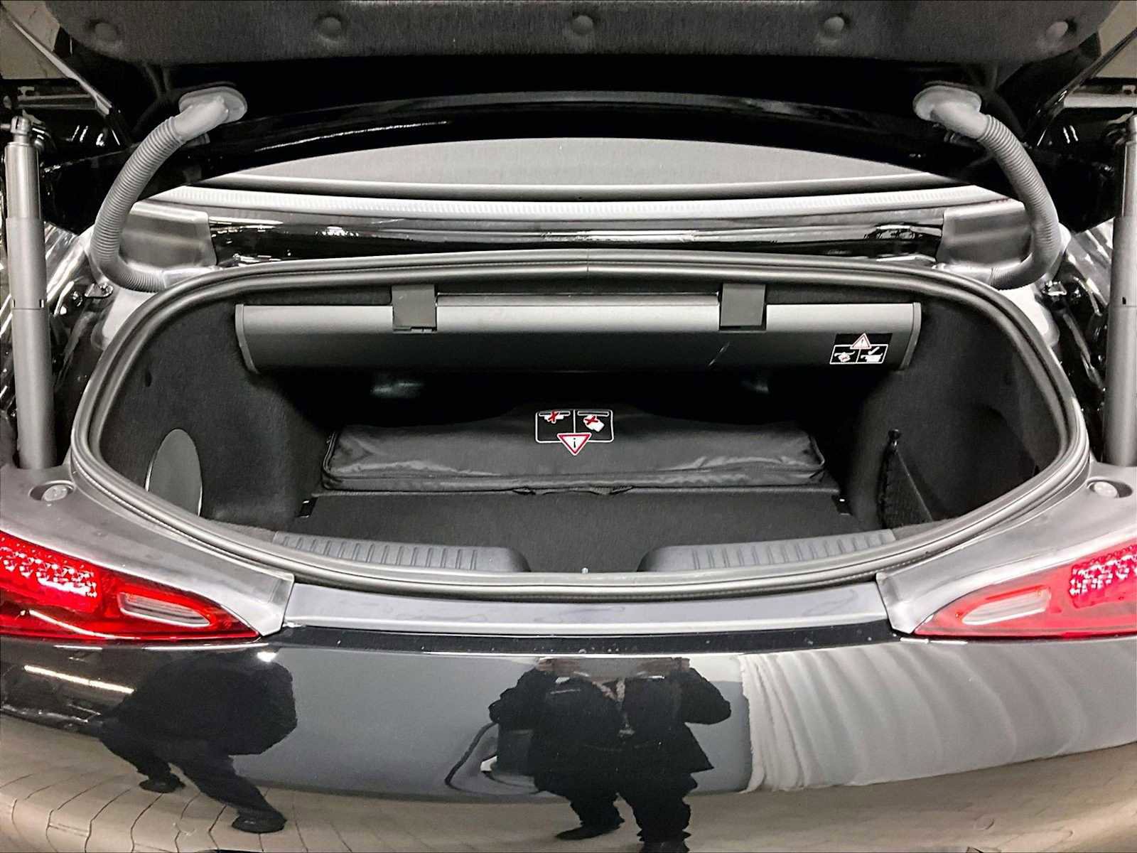 Used 2024 Mercedes-Benz SL 63 AMG 4MATIC image 38