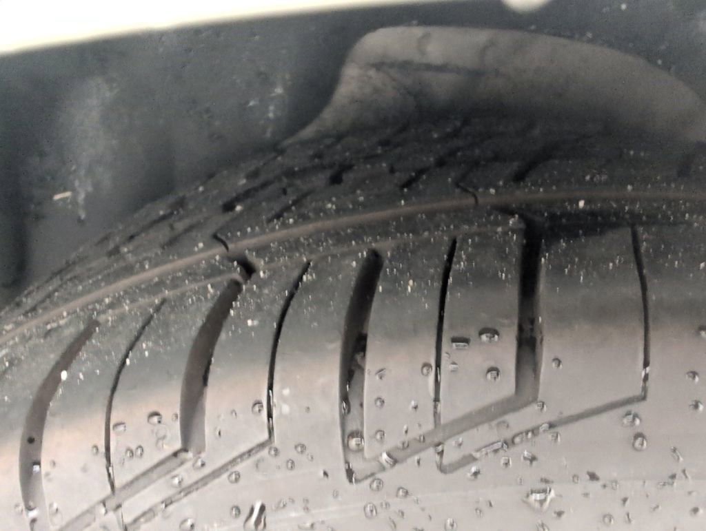 Used 2005 Ford Thunderbird 50th Anniversary image 19