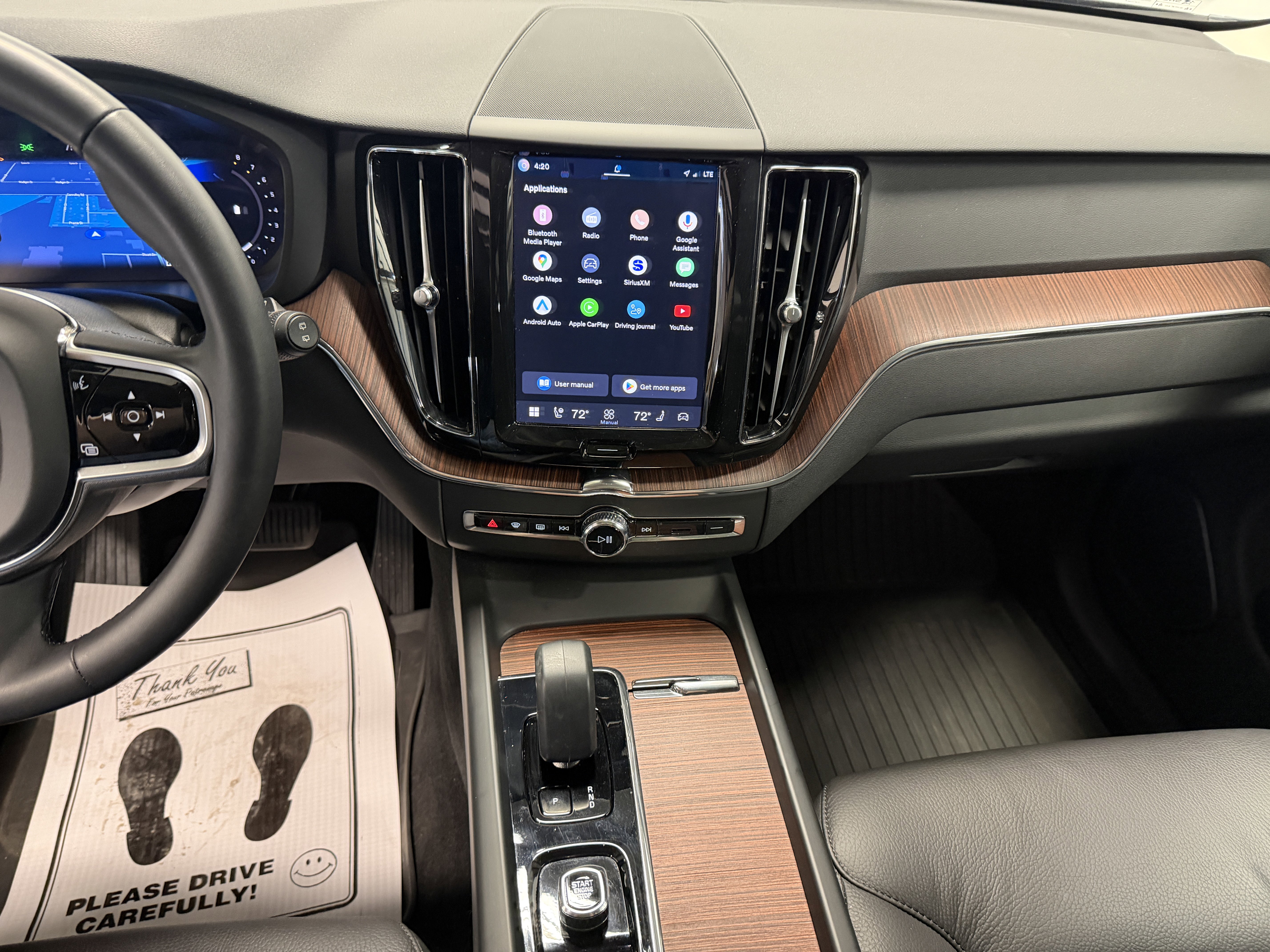 Used 2023 Volvo XC60 B5 Plus w/ Protection Package Premier image 5