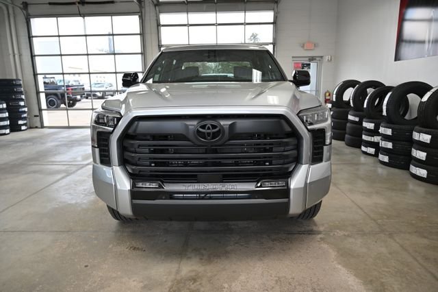 New 2026 Toyota Tundra Limited AWD/4WD image 2