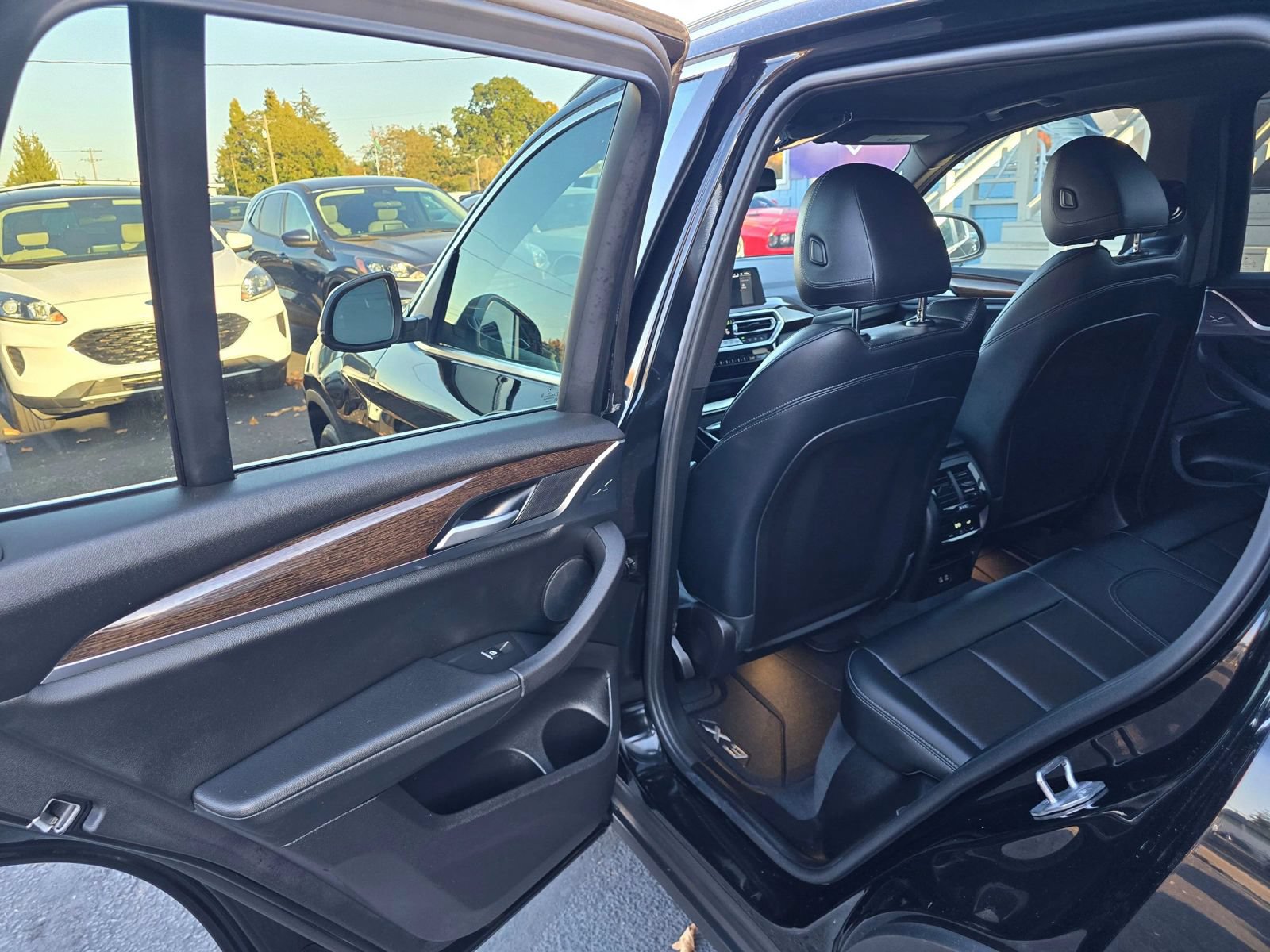 Used 2023 BMW X3 xDrive30i AWD/4WD image 17