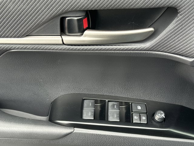 Used 2026 Toyota Camry SE w/ Convenience Package FWD image 14