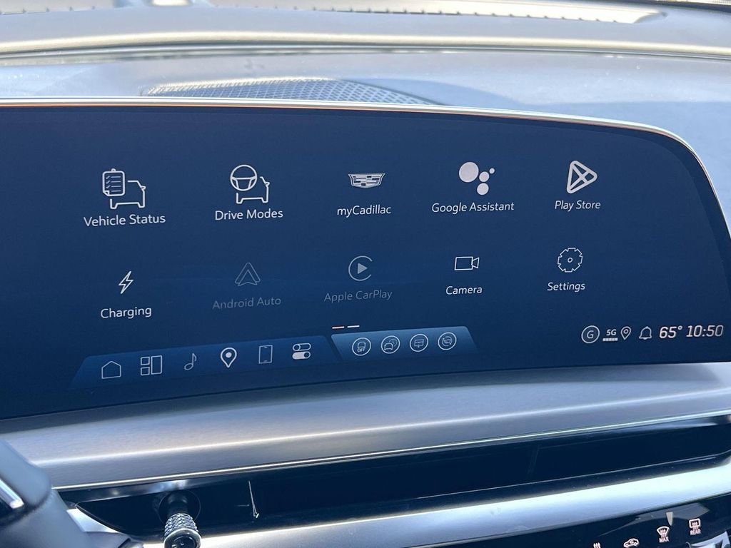 New 2026 Cadillac Lyriq Sport image 17