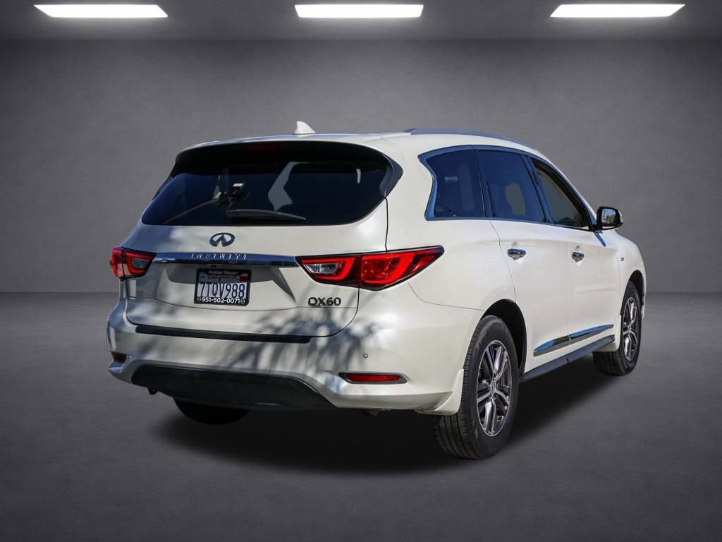 Used 2016 INFINITI QX60 AWD w/ Premium Plus Package image 4