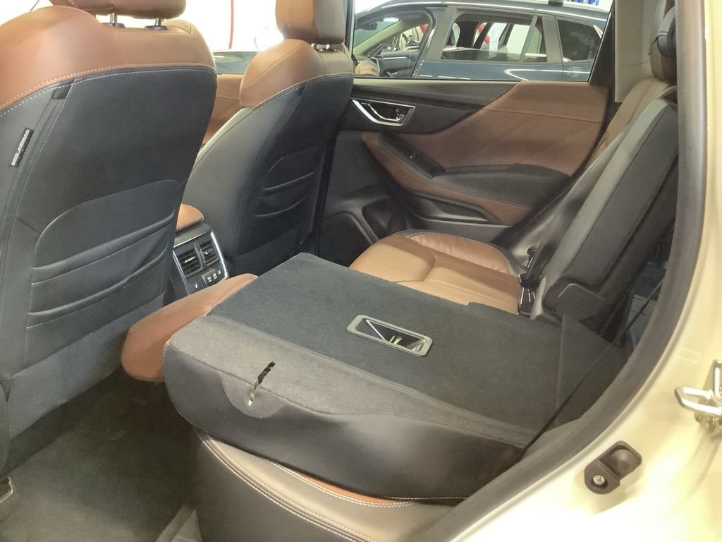 Certified 2023 Subaru Forester Touring AWD/4WD image 13