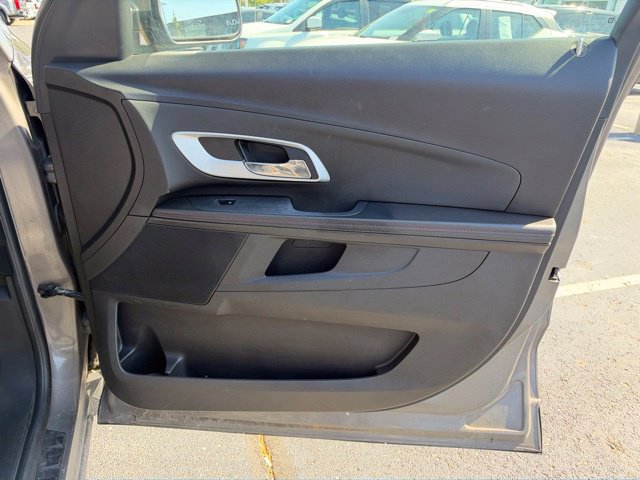 Used 2010 Chevrolet Equinox LT w/ Vehicle Interface Package FWD image 29