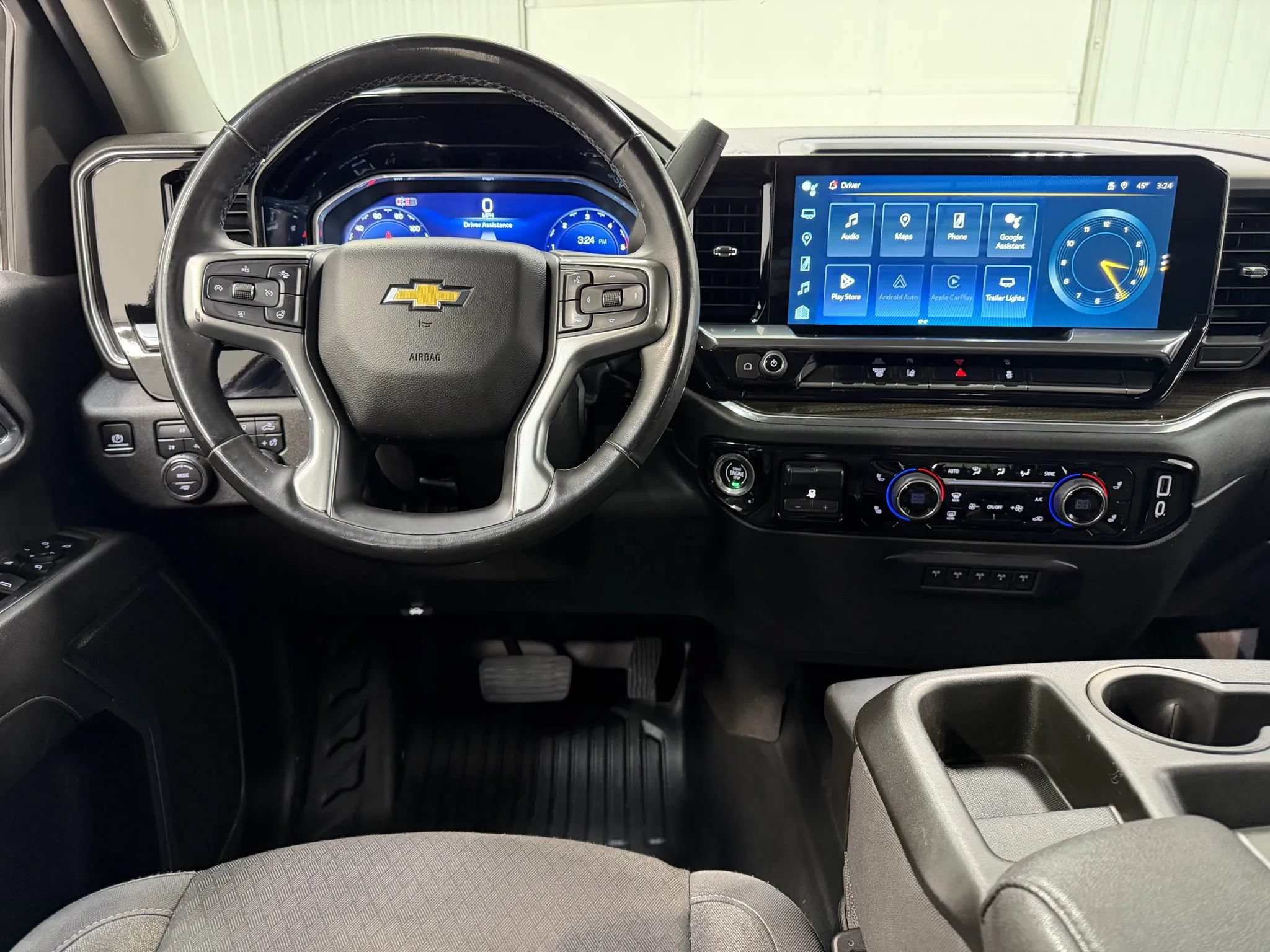 Used 2024 Chevrolet Silverado 2500 LT w/ Convenience Package AWD/4WD image 19