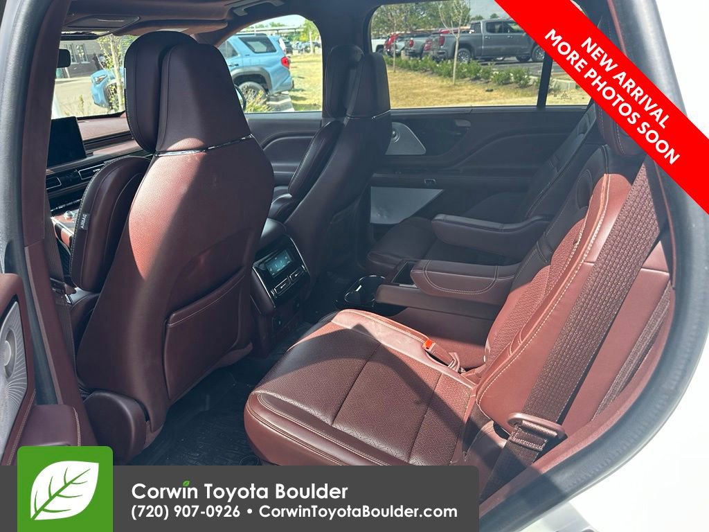 Used 2020 Lincoln Aviator Black Label w/ Dynamic Handling Package AWD/4WD image 10