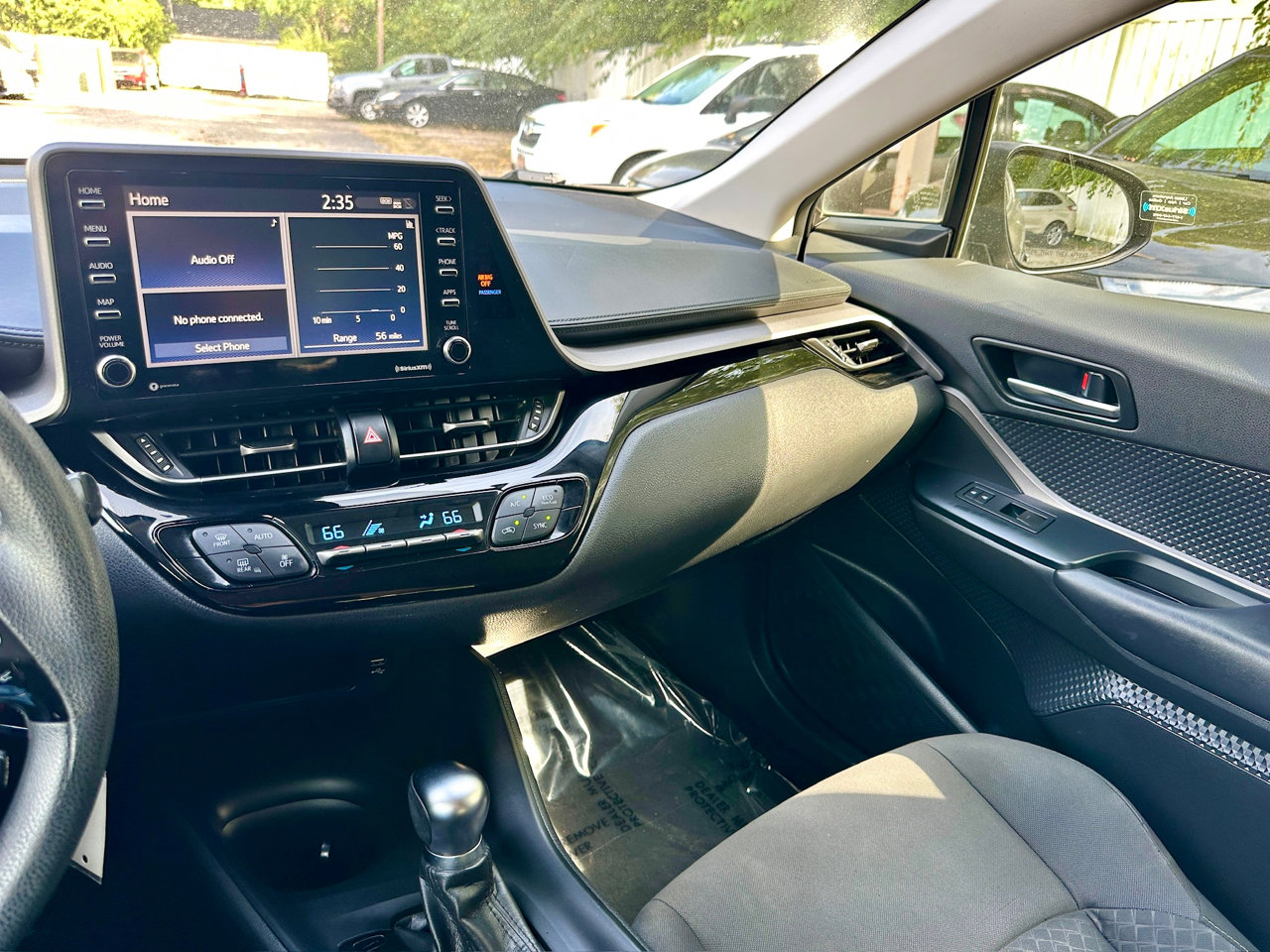 Used 2021 Toyota C-HR LE image 30