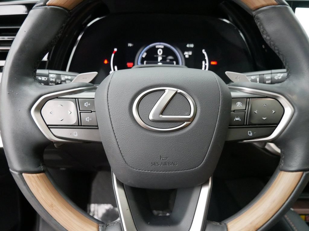 Used 2023 Lexus RX 350 w/ Cold Area Package AWD/4WD image 19