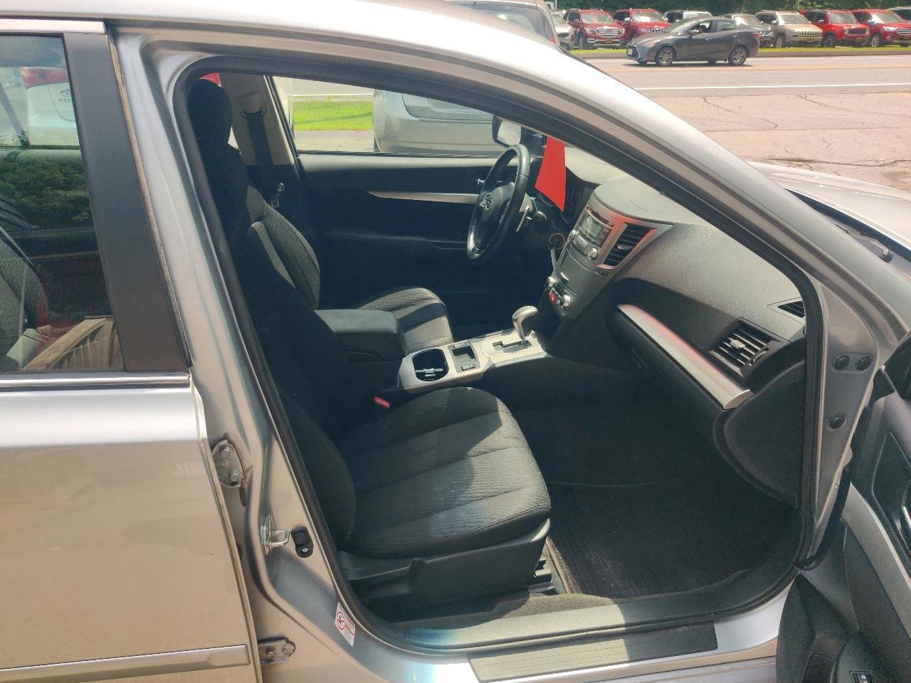 Used 2012 Subaru Legacy 2.5i Premium w/ All-Weather Pkg AWD/4WD image 14
