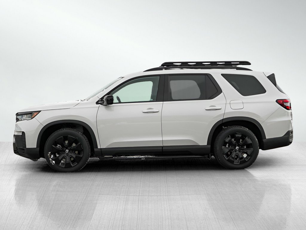 New 2026 Honda Pilot Black Edition image 4