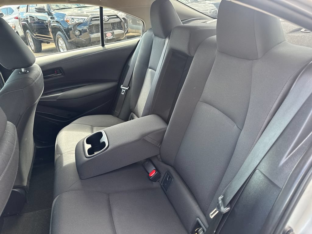 Used 2024 Toyota Corolla LE FWD image 34