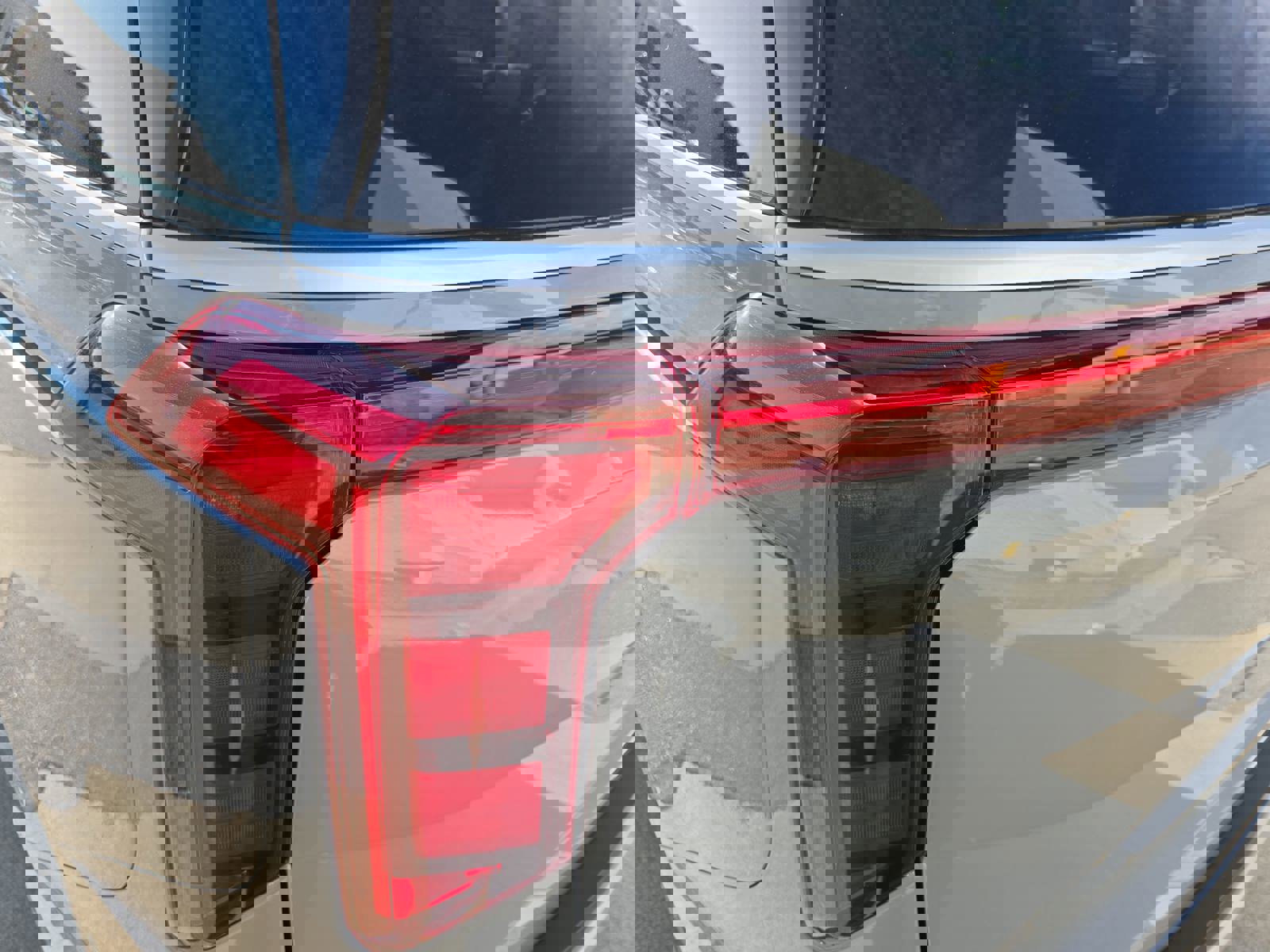 New 2026 Kia Carnival EX image 36