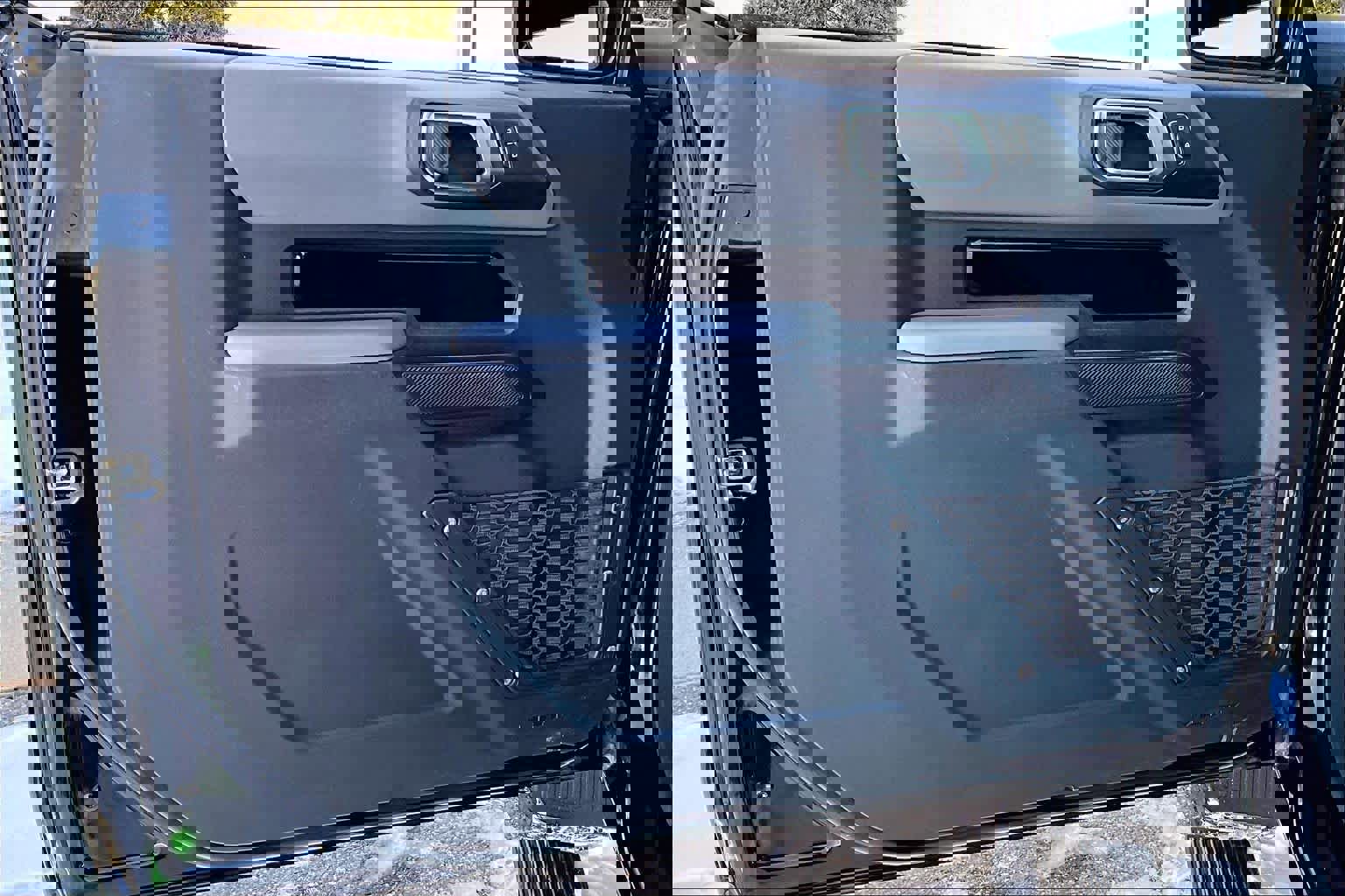 Used 2022 Ford Bronco Big Bend image 22