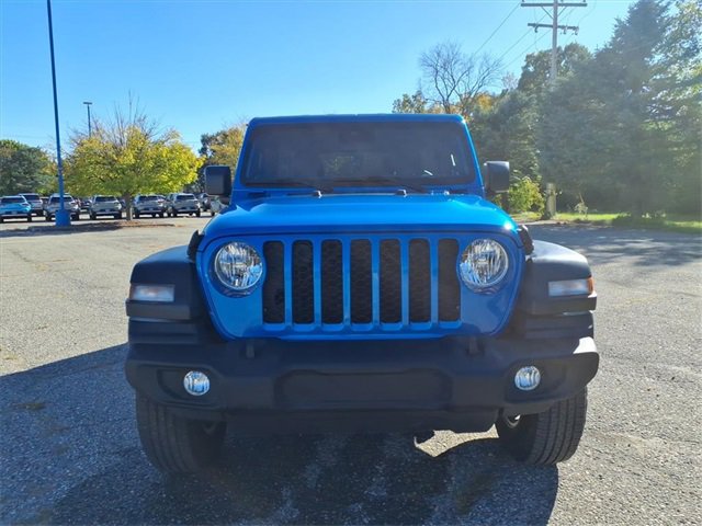 Used 2024 Jeep Wrangler Sport S image 2