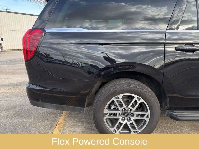 Used 2025 Ford Expedition Max Active image 24