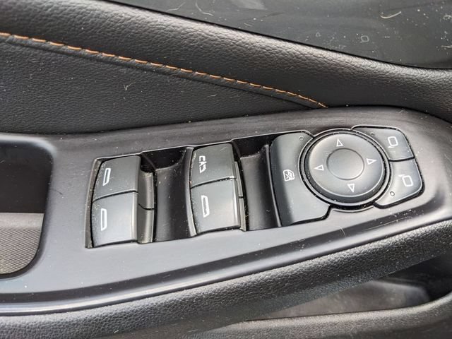 Used 2019 Chevrolet Traverse LT FWD image 15