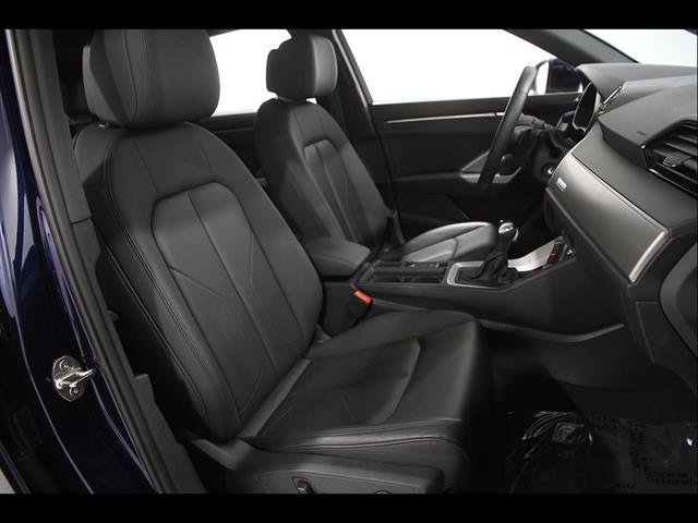 Used 2025 Audi Q3 2.0T Premium AWD/4WD image 16