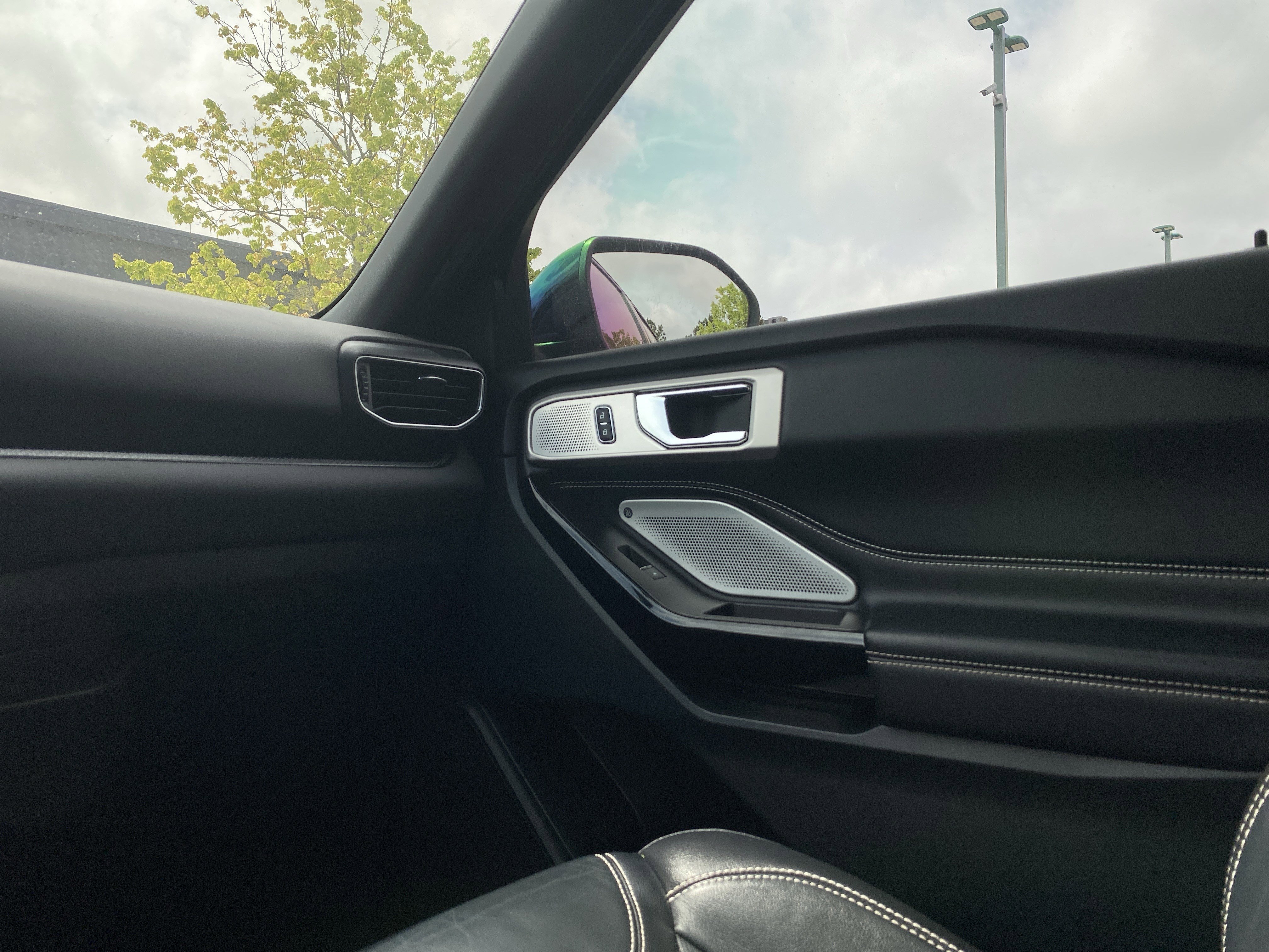 Used 2021 Ford Explorer ST w/ Equipment Group 401A image 20