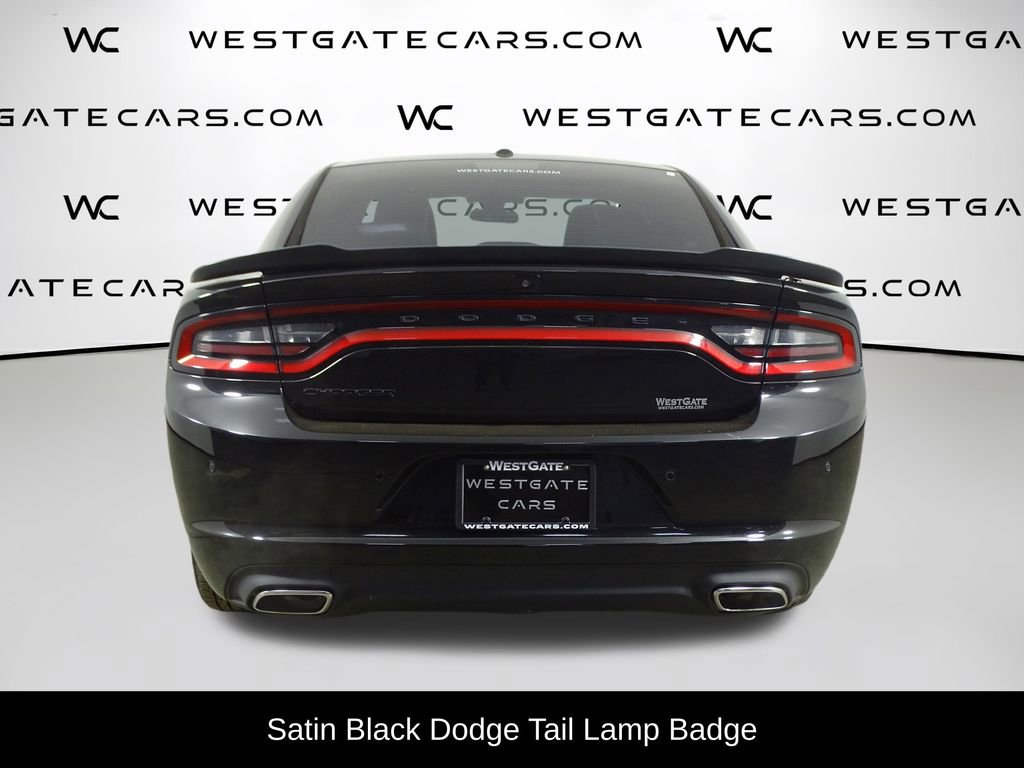 Used 2020 Dodge Charger SXT w/ Blacktop Package image 7