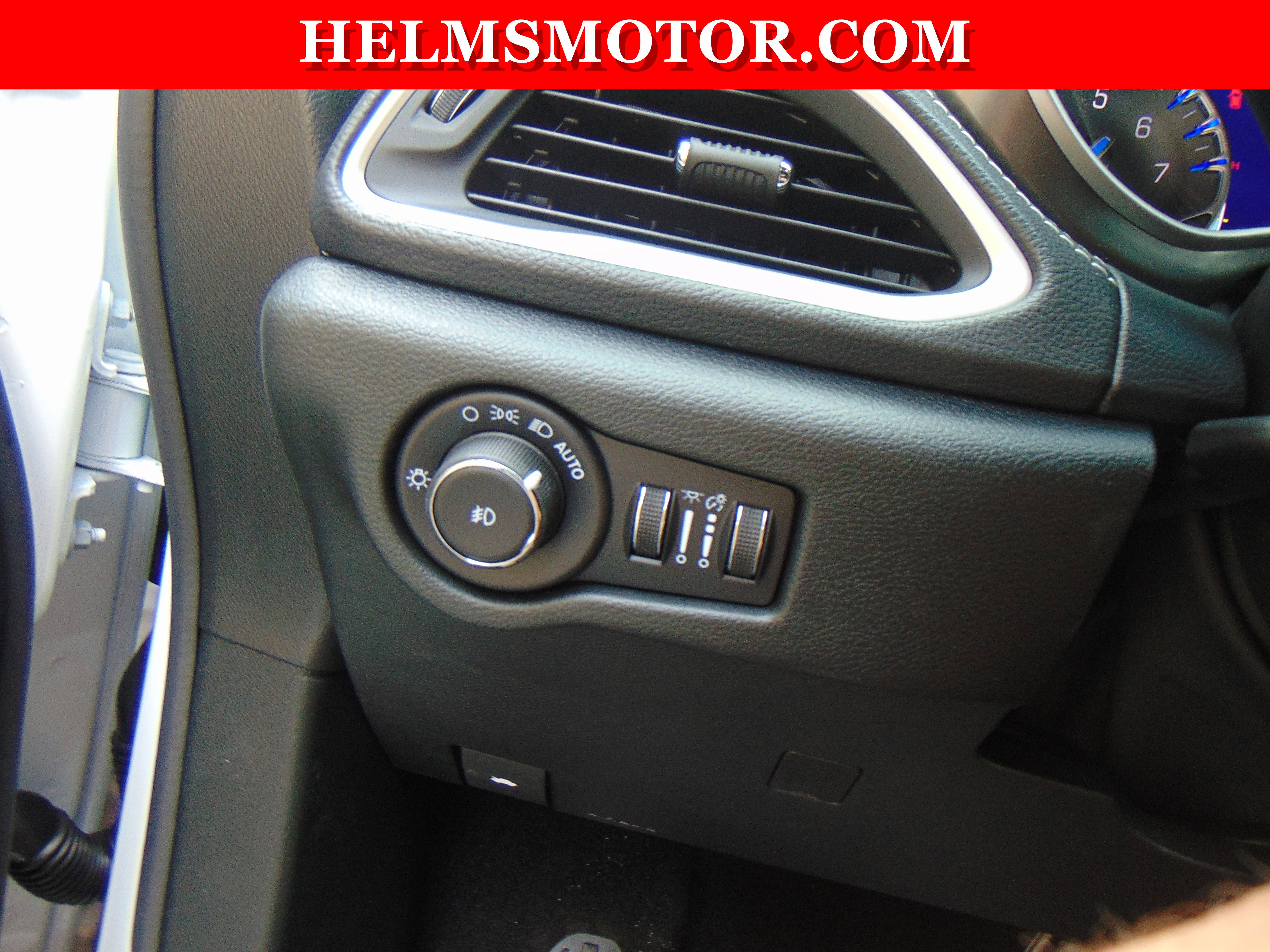 New 2026 Chrysler Pacifica Select image 20