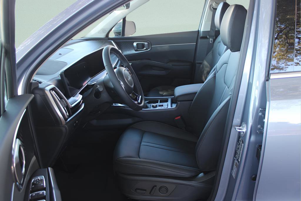 New 2025 Kia Sorento EX w/ Panoramic Sunroof Package image 12