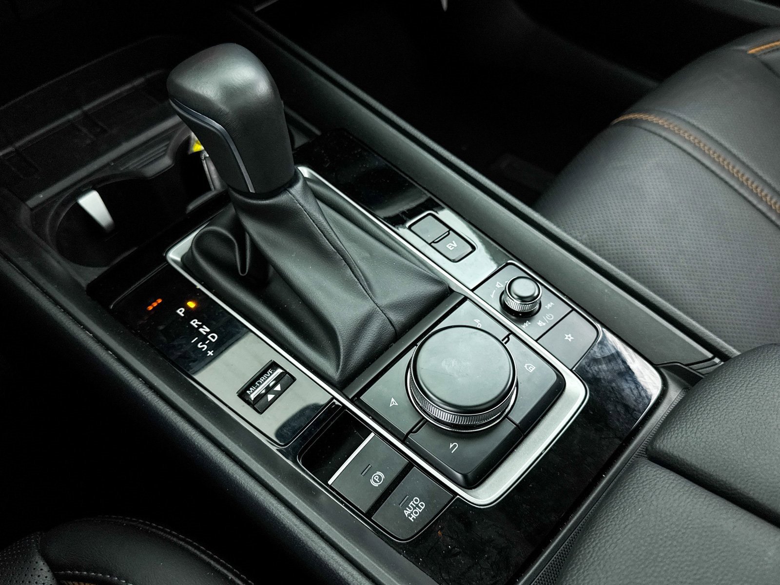 Certified 2025 MAZDA CX-50 AWD 2.5 Hybrid w/ Cargo Package image 31