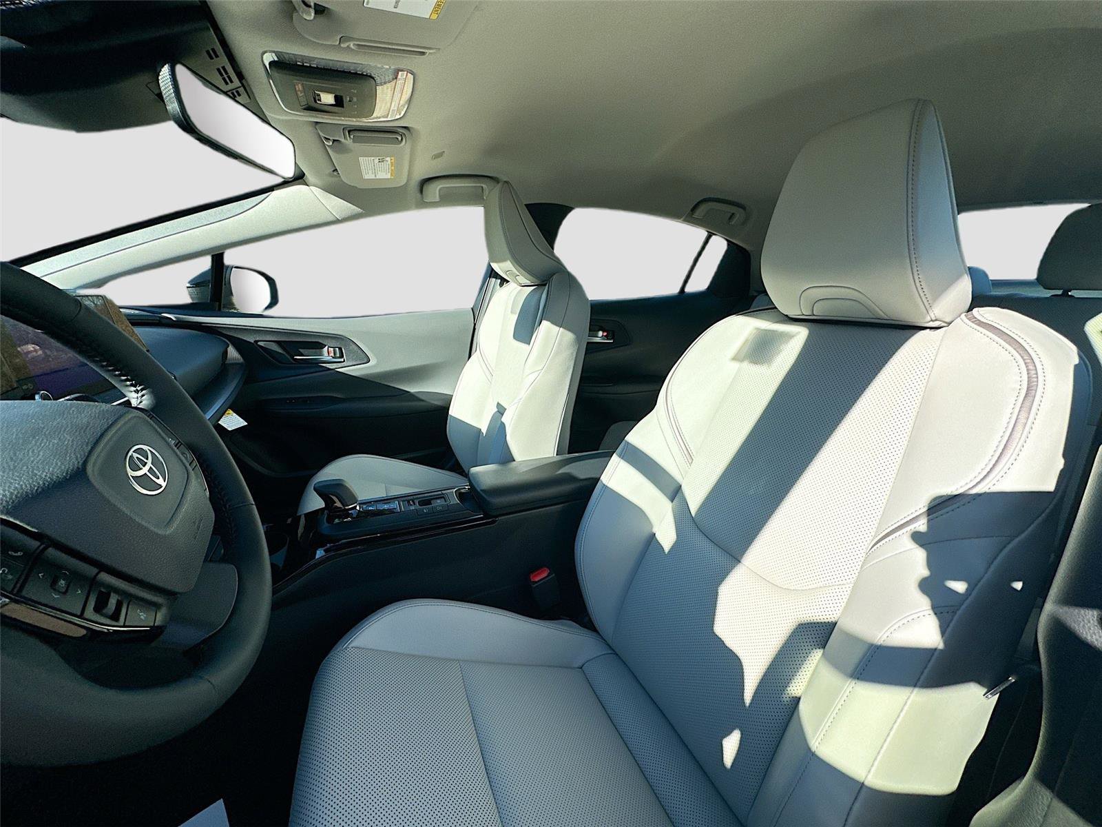 New 2026 Toyota Prius XLE image 21