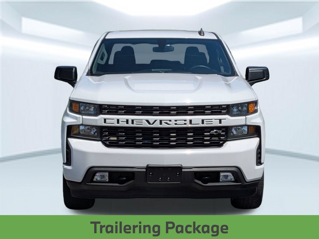 Used 2020 Chevrolet Silverado 1500 Custom w/ Custom Value Package AWD/4WD image 12