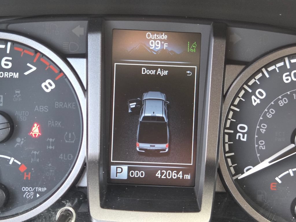 Certified 2023 Toyota Tacoma TRD Off-Road w/ TRD Premium Off Road Package AWD/4WD image 25