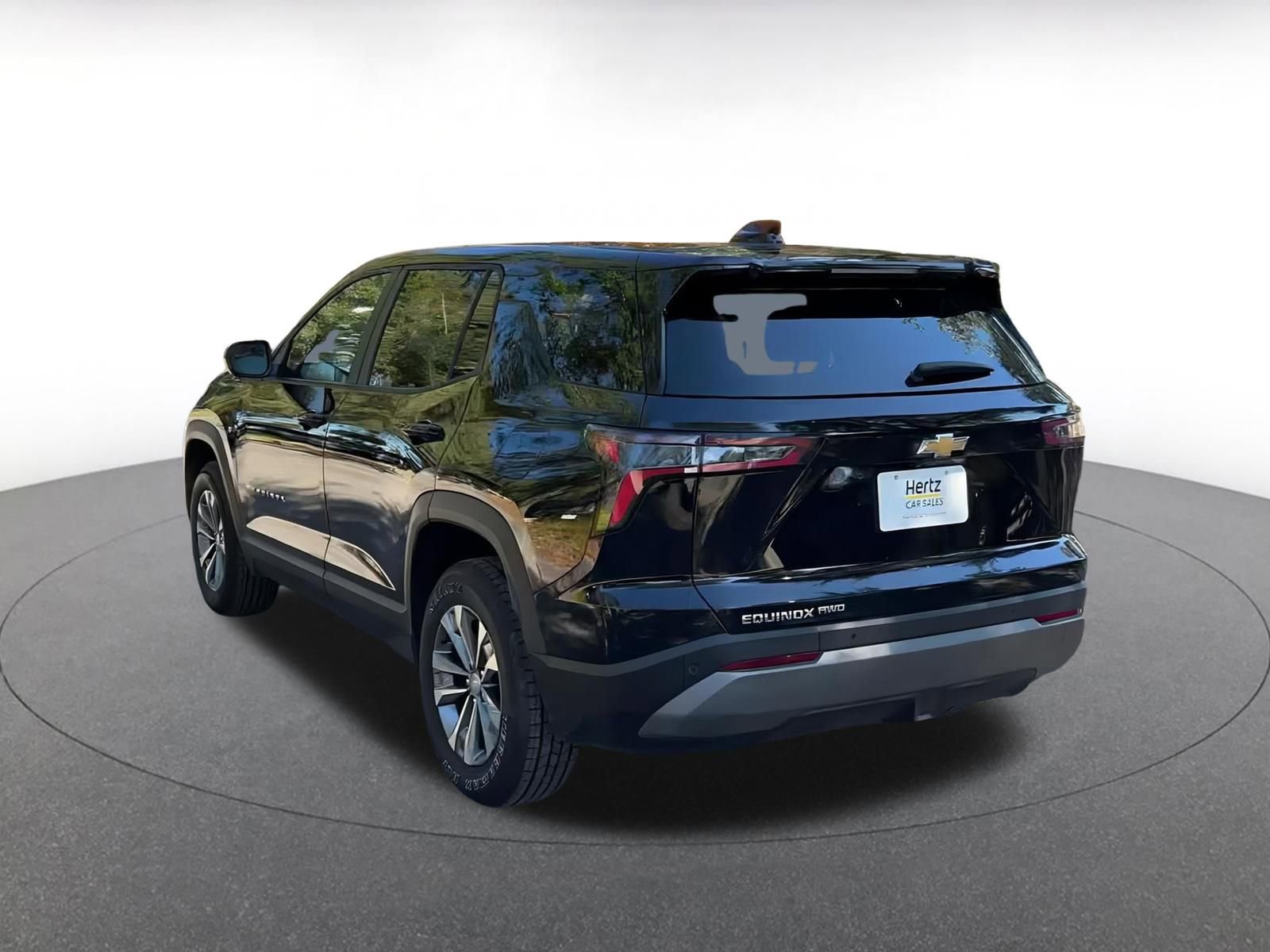 Used 2025 Chevrolet Equinox LT image 11