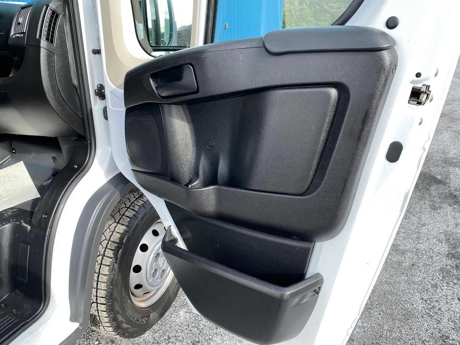 Used 2017 RAM ProMaster 1500 image 25