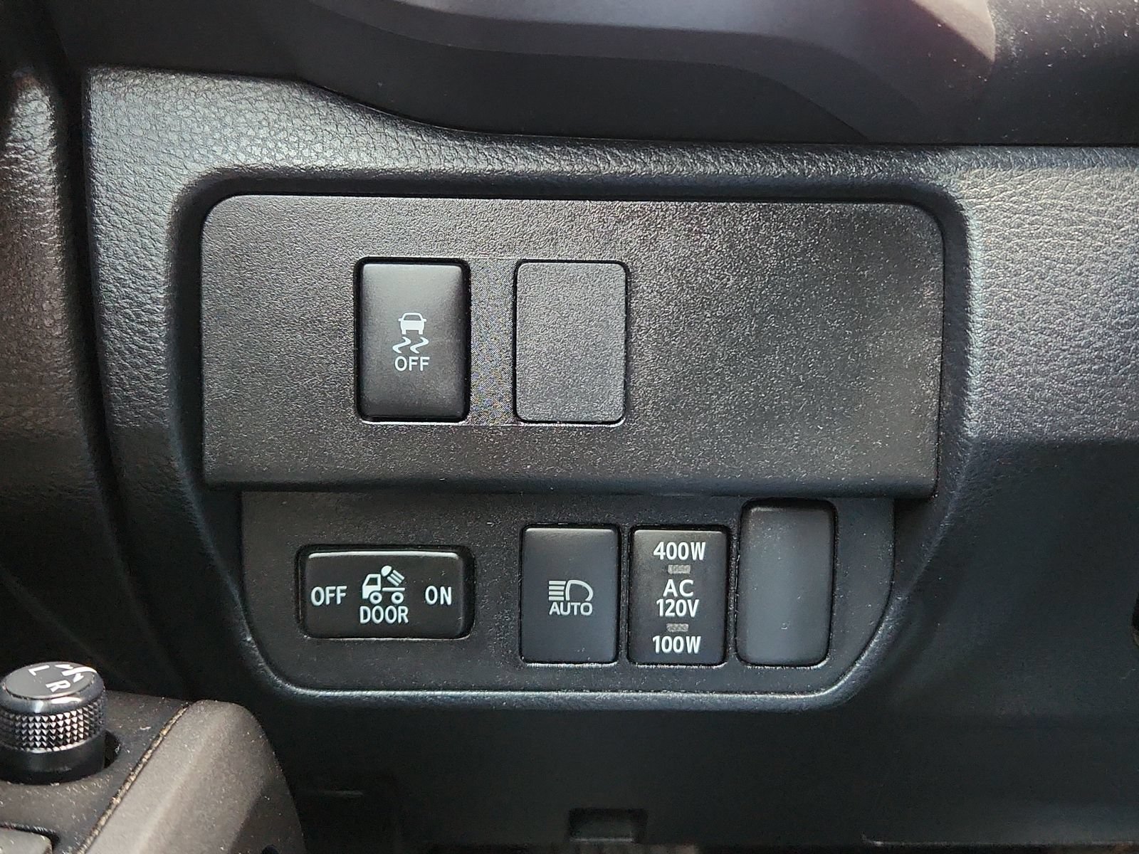 Used 2023 Toyota Tacoma TRD Off-Road AWD/4WD image 14