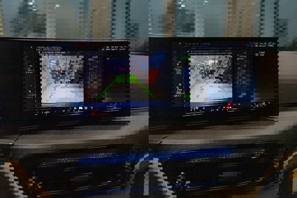 Used 2026 BMW 330i xDrive 330i xDrive w/ Premium Package image 31