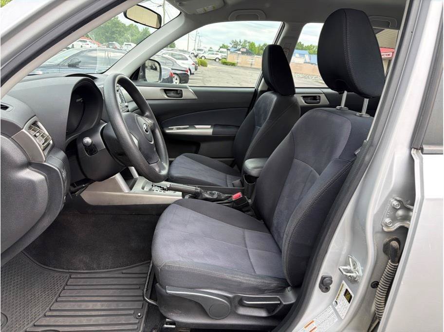 Used 2010 Subaru Forester 2.5X AWD/4WD image 10