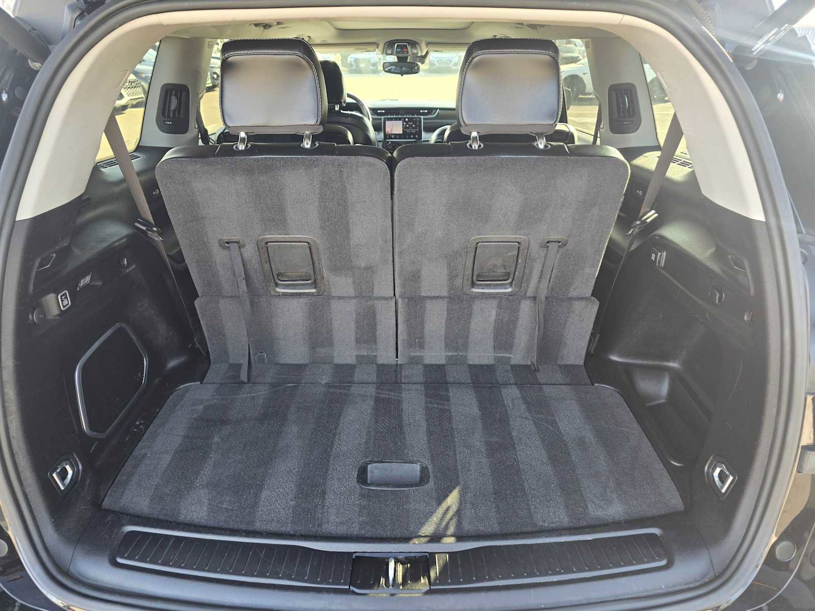 Used 2021 Jeep Grand Cherokee L Limited image 16