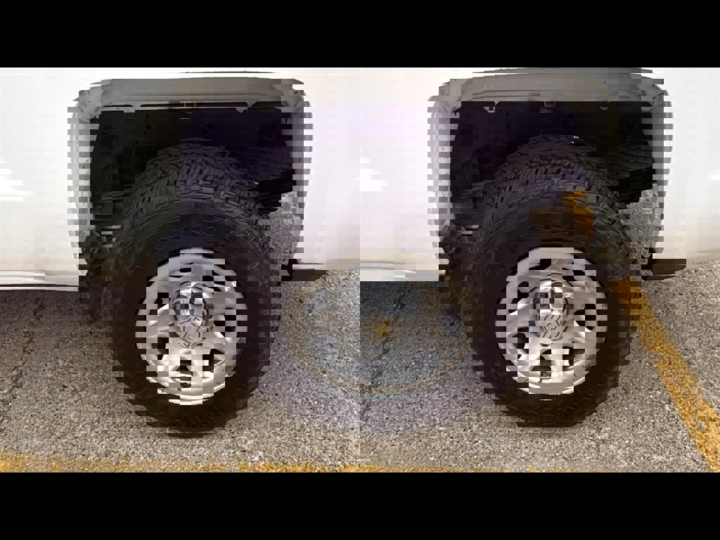 Used 2019 Chevrolet Silverado 1500 W/T image 24