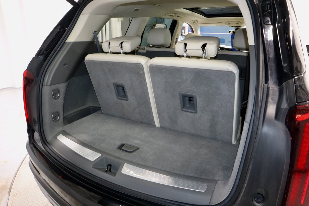 Used 2023 Cadillac XT6 Premium Luxury w/ Technology Package image 15