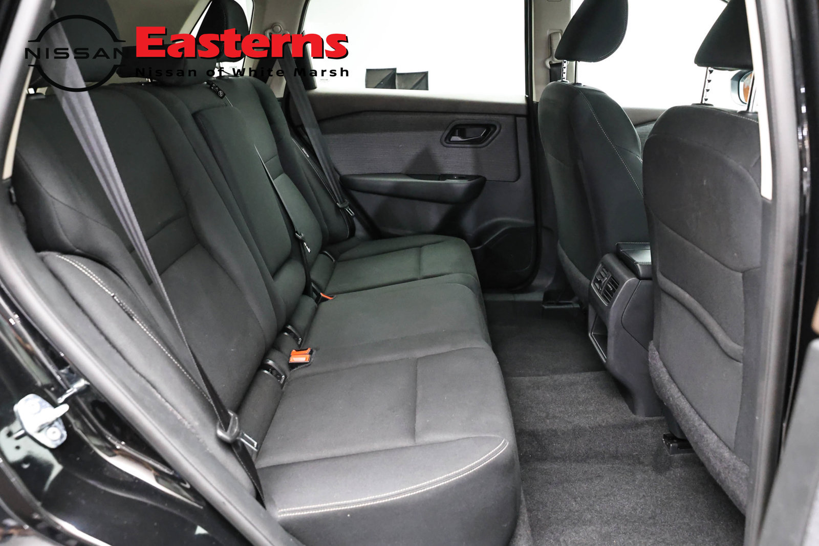 Used 2023 Nissan Rogue S AWD/4WD image 23