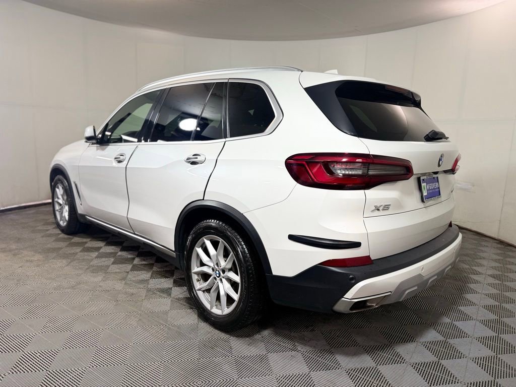 Used 2019 BMW X5 xDrive40i w/ Convenience Package image 4
