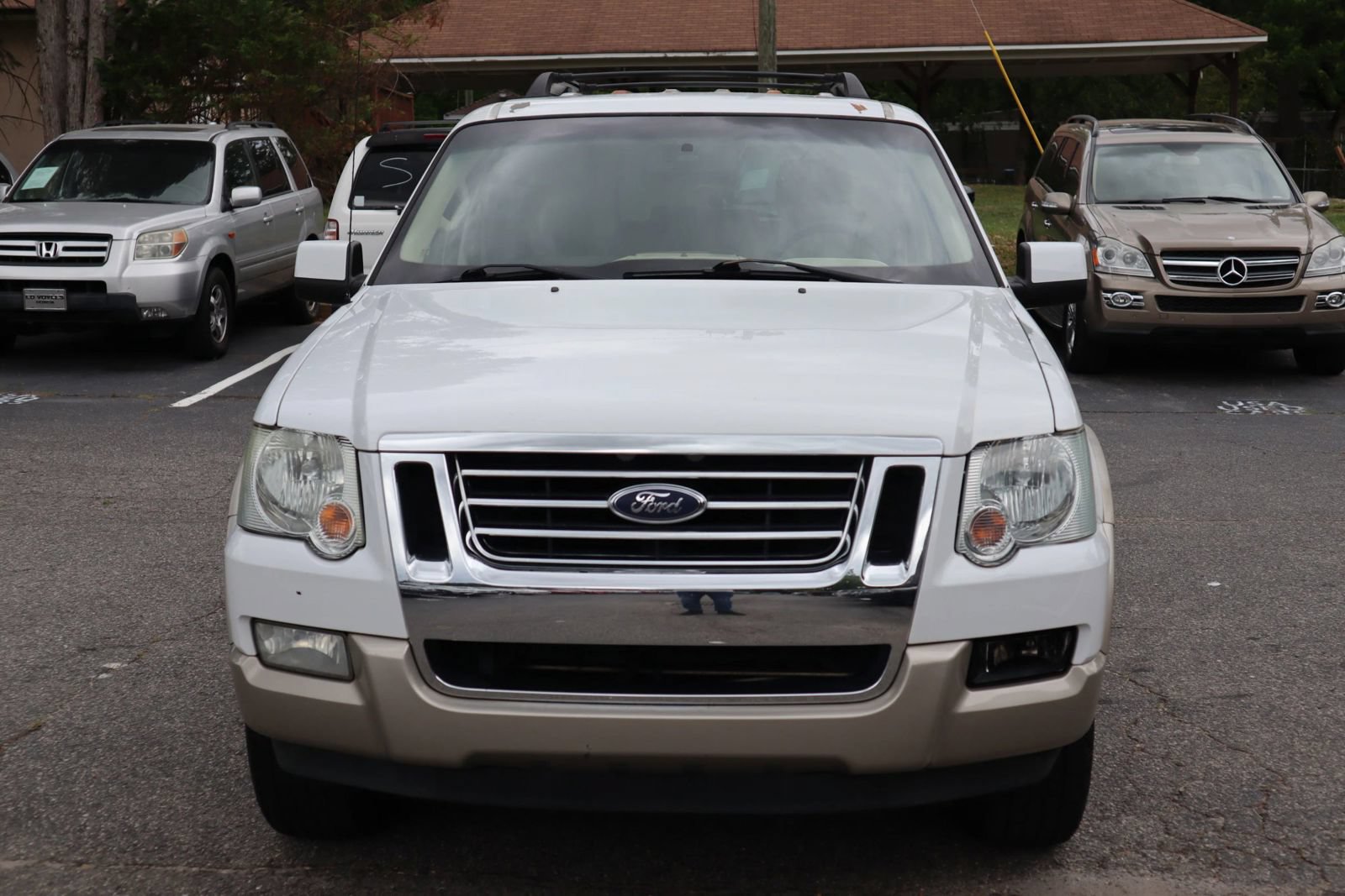 Used 2006 Ford Explorer Eddie Bauer RWD image 2