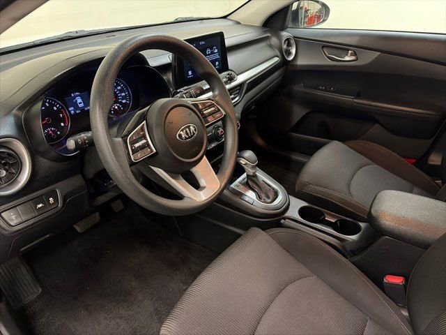 Used 2020 Kia Forte LXS image 16