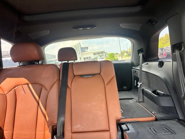 Certified 2025 Audi Q7 3.0T Prestige AWD/4WD image 14