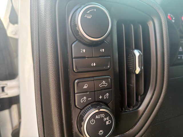 Used 2025 Chevrolet Silverado 2500 Custom w/ Custom Value Package AWD/4WD image 6