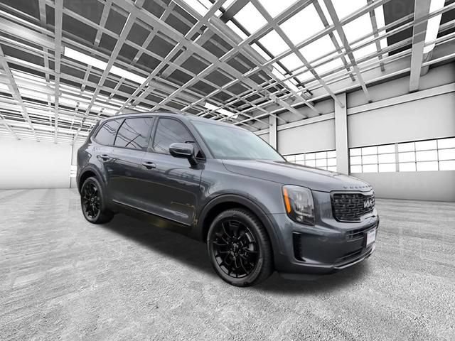 Used 2022 Kia Telluride EX w/ EX Premium Package